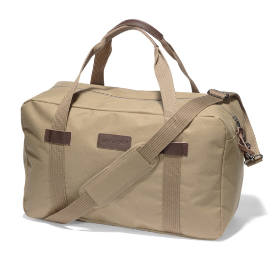 EASTPAK Nickler in Cottown Beige
